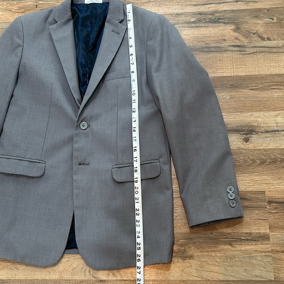IZOD BOYS SUIT BLAZER MED GREY LONG SLEEVE NOTCH LABEL STYLE JACKET Sz 16 R - Picture 8 of 13